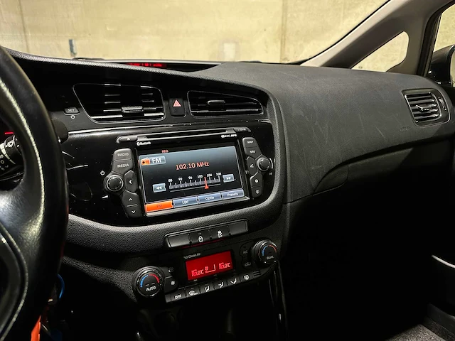 Kia cee'd sportswagon 1.6 gdi businessline 135pk 2014, 5-trk-97 - afbeelding 35 van  66
