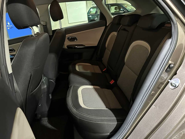 Kia cee'd sportswagon 1.6 gdi businessline 135pk 2014, 5-trk-97 - afbeelding 44 van  66