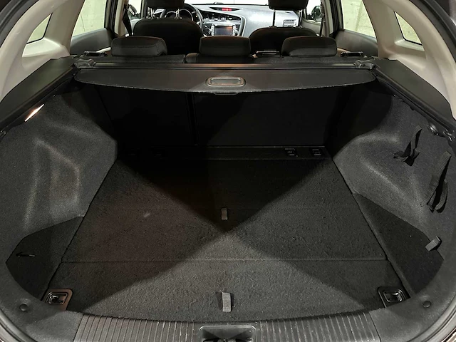 Kia cee'd sportswagon 1.6 gdi businessline 135pk 2014, 5-trk-97 - afbeelding 48 van  66