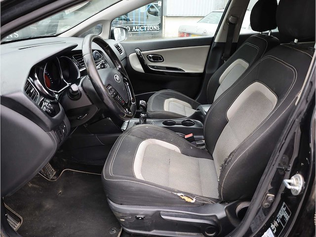 Kia ceed sportswagon 1.6 gdi executiveline 2014, 1-xrt-90 - afbeelding 11 van  28