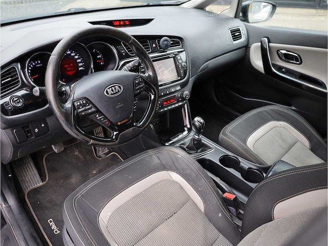 Kia ceed sportswagon 1.6 gdi executiveline 2014, 1-xrt-90 - afbeelding 10 van  28