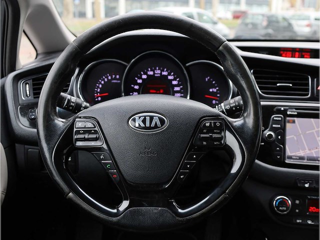 Kia ceed sportswagon 1.6 gdi executiveline 2014, 1-xrt-90 - afbeelding 15 van  28