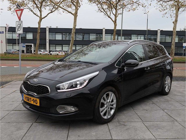 Kia ceed sportswagon 1.6 gdi executiveline 2014, 1-xrt-90 - afbeelding 9 van  28