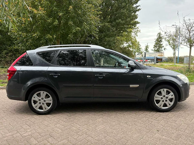 Kia cee'd sporty wagon 1.4 x-ecutive ,17-gzv-2 - afbeelding 4 van  16