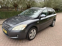 Kia cee'd sporty wagon 1.4 x-ecutive ,17-gzv-2 - afbeelding 1 van  16