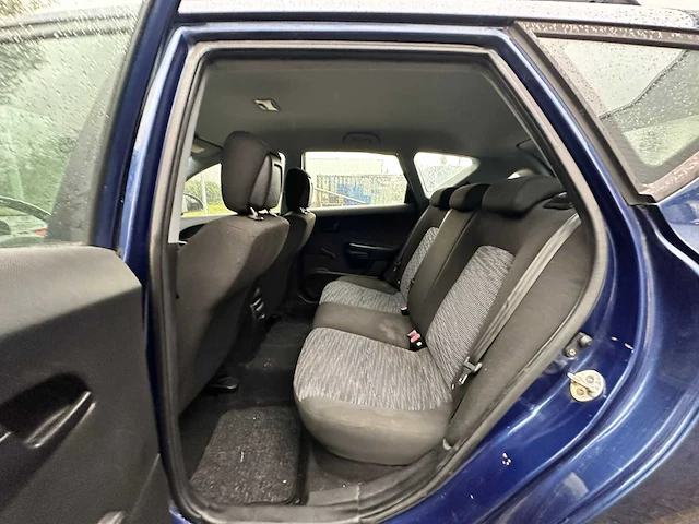 Kia cee'd sporty wagon 1.4 x-tra isg, 72-hvg-6 - afbeelding 13 van  16