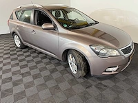 Kia cee'd sporty wagon 1.6 crdi x-ecutive, 73-pdh-2 - afbeelding 10 van  13
