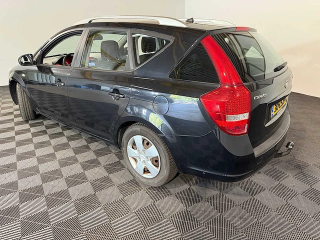 Kia cee'd sporty wagon 1.6 x-tra, 30-lsx-4 - afbeelding 9 van  16