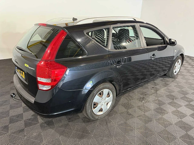 Kia cee'd sporty wagon 1.6 x-tra, 30-lsx-4 - afbeelding 12 van  16