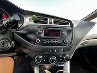 Kia cee'd sw 1.6 crdi easy 110, 2013 - afbeelding 3 van  34
