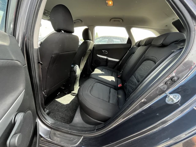 Kia cee'd sw 1.6 crdi easy 110, 2013 - afbeelding 13 van  34
