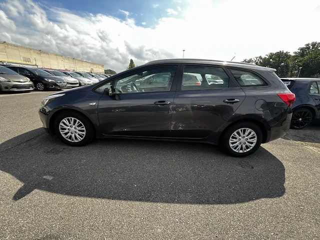 Kia cee'd sw 1.6 crdi easy 110, 2013 - afbeelding 33 van  34
