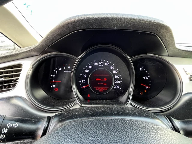 Kia cee'd sw 1.6 crdi easy 110, 2013 - afbeelding 34 van  34