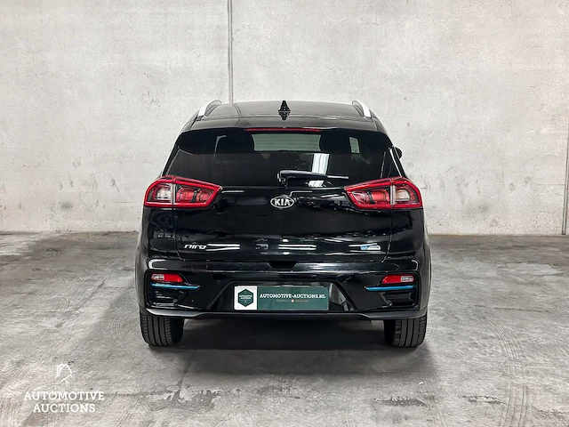 Kia e-niro executiveline 64 kwh 204pk 2019 (origineel-nl + 1e eigenaar), g-935-sh - afbeelding 9 van  56