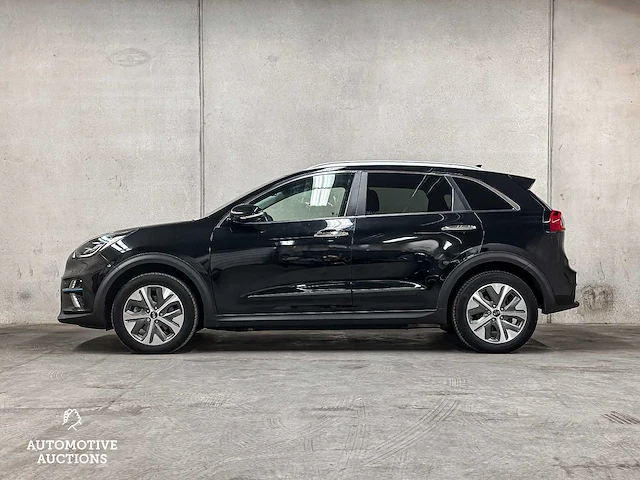 Kia e-niro executiveline 64 kwh 204pk 2019 (origineel-nl + 1e eigenaar), g-935-sh - afbeelding 14 van  56
