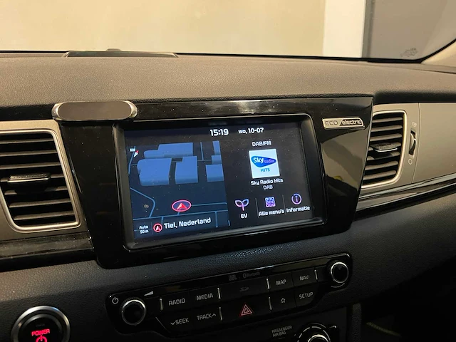 Kia e-niro executiveline 64 kwh 204pk 2019 (origineel-nl + 1e eigenaar), g-935-sh - afbeelding 27 van  56