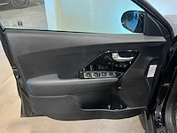 Kia e-niro executiveline 64 kwh 204pk 2019 (origineel-nl + 1e eigenaar), g-935-sh - afbeelding 30 van  56