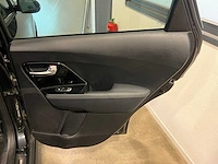 Kia e-niro executiveline 64 kwh 204pk 2019 (origineel-nl + 1e eigenaar), g-935-sh - afbeelding 39 van  56
