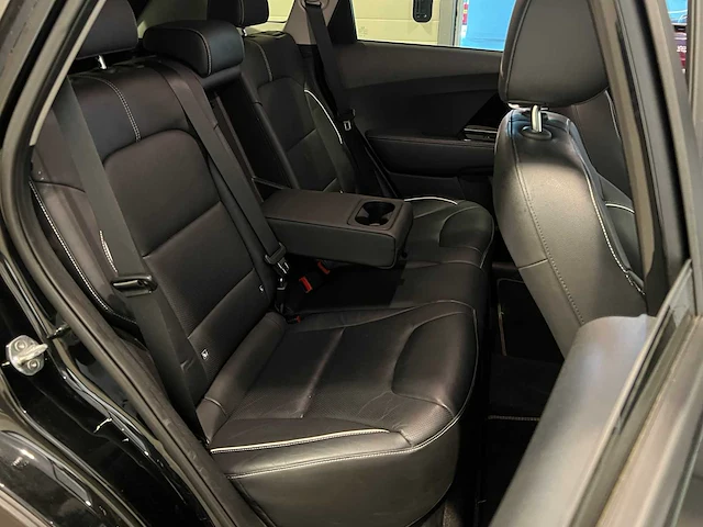 Kia e-niro executiveline 64 kwh 204pk 2019 (origineel-nl + 1e eigenaar), g-935-sh - afbeelding 40 van  56