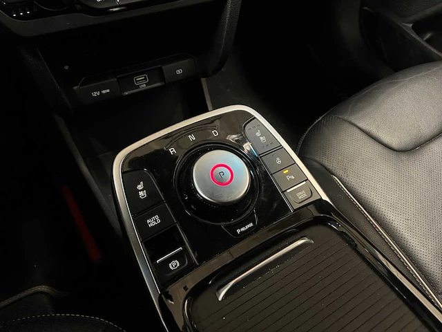 Kia e-niro executiveline 64 kwh 204pk 2019 (origineel-nl), zb-122-x - afbeelding 14 van  52