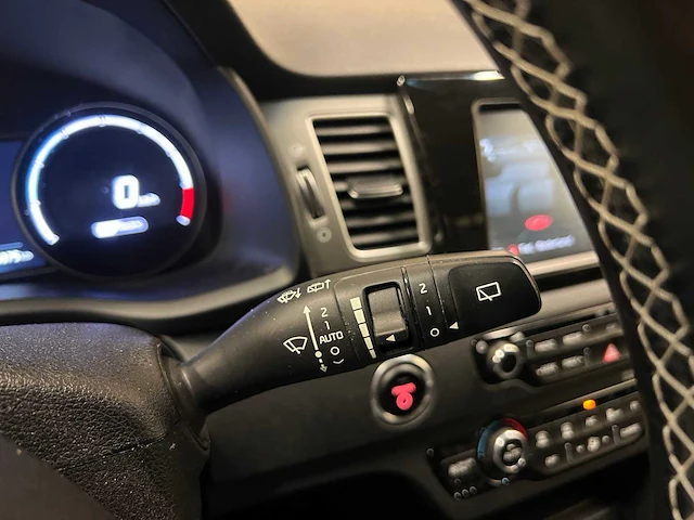 Kia e-niro executiveline 64 kwh 204pk 2019 (origineel-nl), zb-122-x - afbeelding 20 van  52