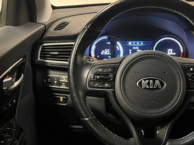 Kia e-niro executiveline 64 kwh 204pk 2019 (origineel-nl), zb-122-x - afbeelding 25 van  52