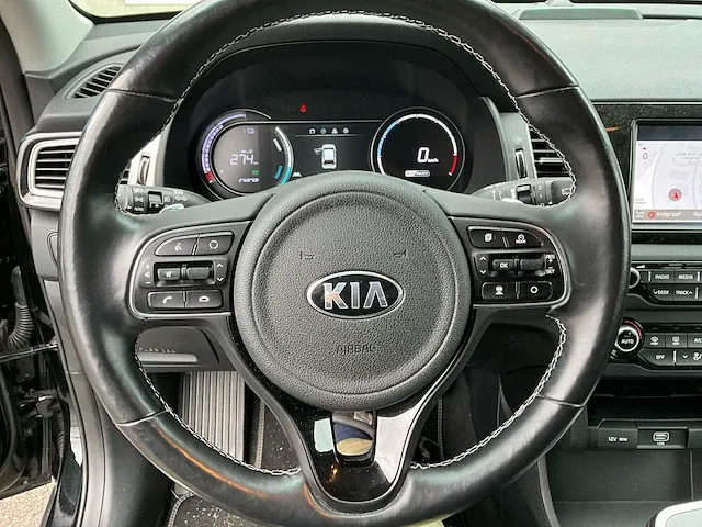 Kia e-niro personenauto - afbeelding 8 van  27