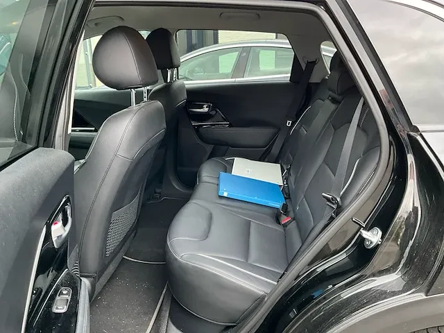 Kia e-niro personenauto - afbeelding 10 van  27