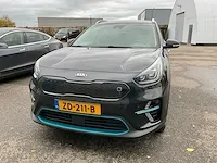 Kia e-niro personenauto - afbeelding 12 van  27