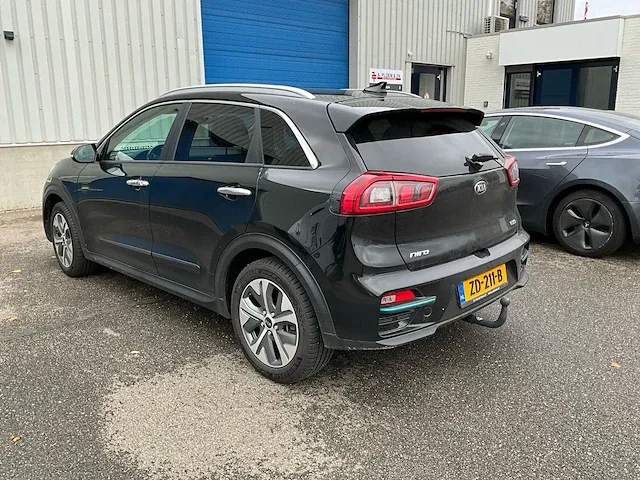 Kia e-niro personenauto - afbeelding 26 van  27