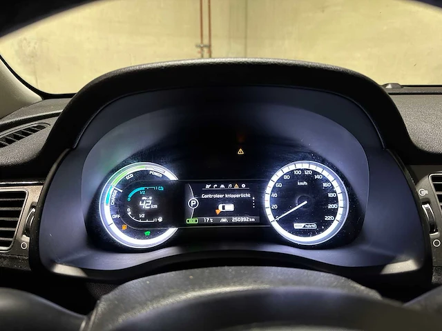 Kia niro 1.6 gdi hybrid dynamicline 105pk 2017, pv-933-t - afbeelding 19 van  41