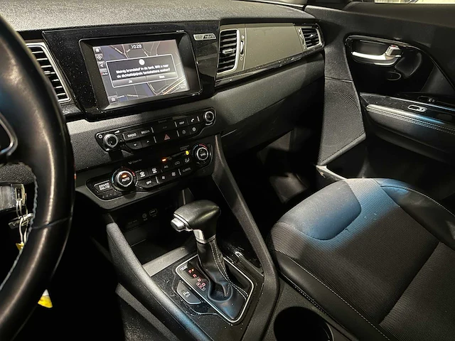 Kia niro 1.6 gdi hybrid dynamicline 105pk 2017, pv-933-t - afbeelding 20 van  41