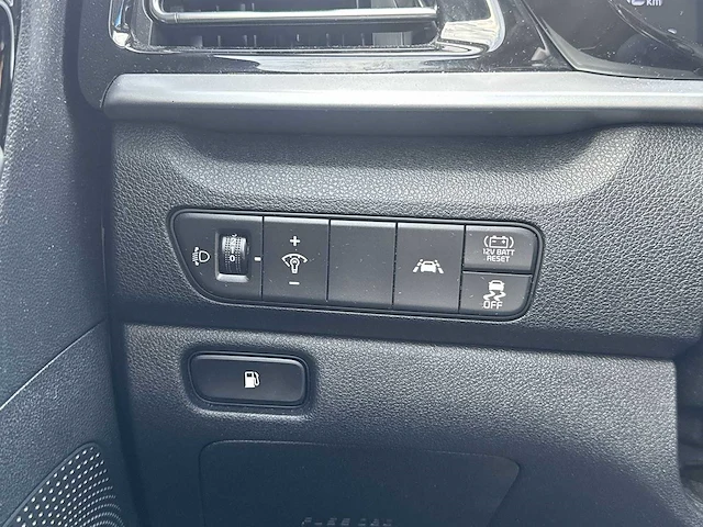 Kia niro 1.6 gdi hybrid executive line 2019 | g-749-bl - afbeelding 8 van  30