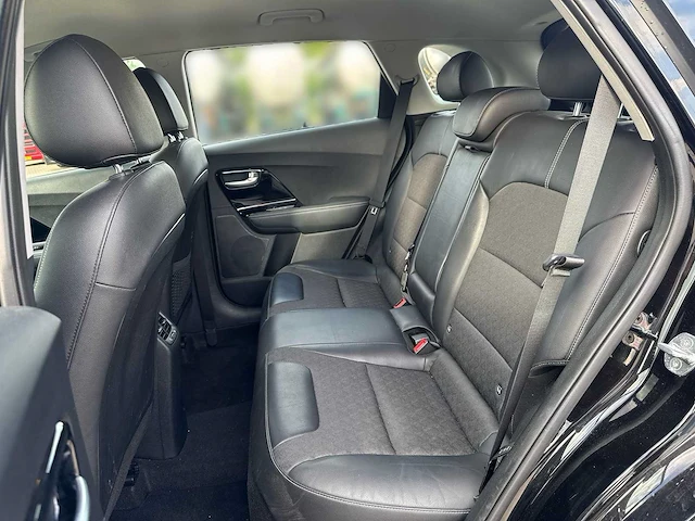 Kia niro 1.6 gdi hybrid executive line 2019 | g-749-bl - afbeelding 19 van  30