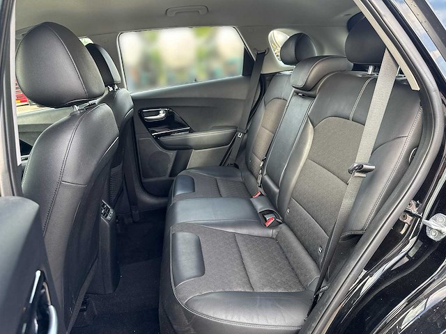 Kia niro 1.6 gdi hybrid executive line 2019 | g-749-bl - afbeelding 26 van  31