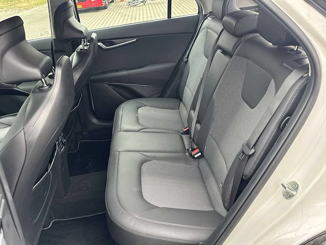 Kia niro 1.6 gdi hybrid executiveline 2022 | r-902-hl - afbeelding 18 van  29
