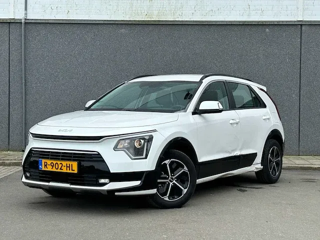 Kia niro 1.6 gdi hybrid executiveline | r-902-hl - afbeelding 1 van  30