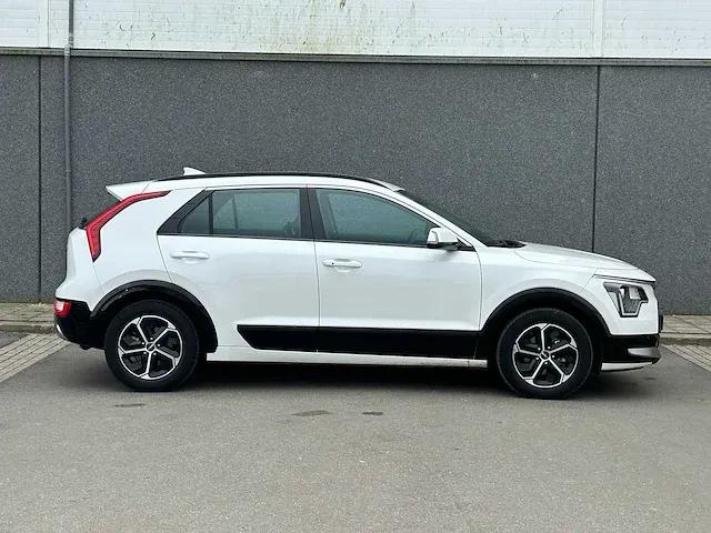 Kia niro 1.6 gdi hybrid executiveline | r-902-hl - afbeelding 18 van  30