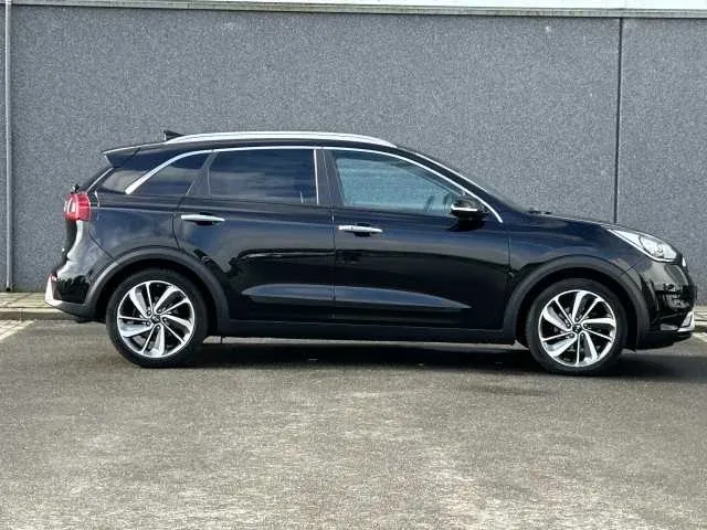 Kia niro 1.6 gdi hybrid executiveline | xh-457-d - afbeelding 19 van  36