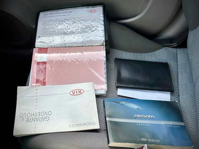 Kia picanto 1.0 lx, 91tnln - afbeelding 9 van  17
