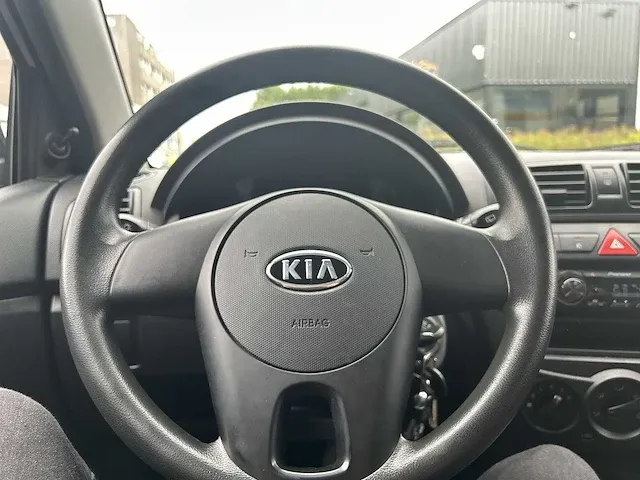 Kia picanto 1.0 seven | 80-lfr-4 - afbeelding 19 van  19