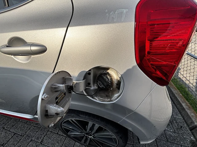 Kia picanto gt line 84, 2018 - afbeelding 18 van  32