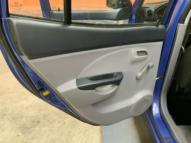 Kia picanto lx 2005 - afbeelding 8 van  44