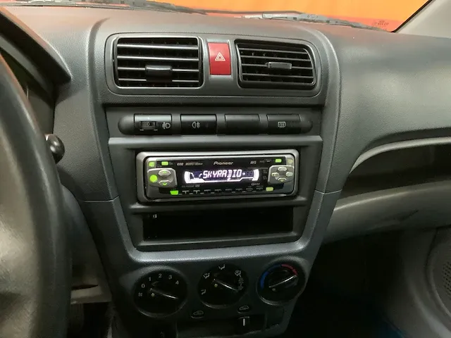 Kia picanto lx 2005 - afbeelding 18 van  44