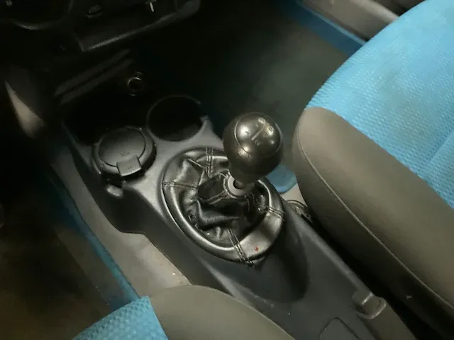 Kia picanto lx 2005 - afbeelding 19 van  44