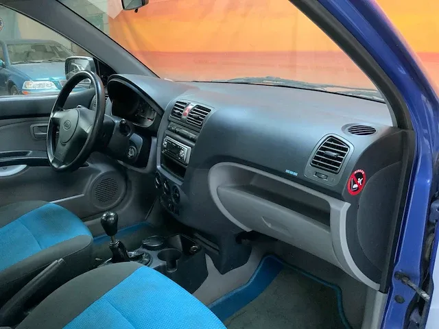 Kia picanto lx 2005 - afbeelding 28 van  44