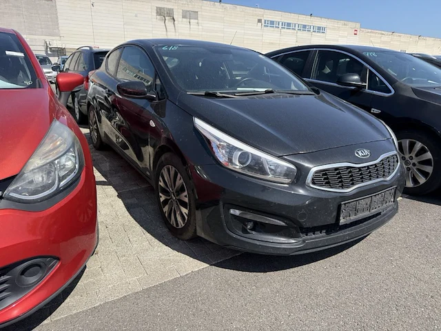 Kia pro_cee'd - 2016 1.4i access isg 100, 2017 - afbeelding 17 van  23