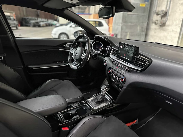 Kia proceed 1.4 t-gdi gt-plusline 140pk 2019, g-789-jf - afbeelding 52 van  57