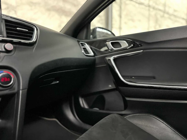 Kia proceed 1.4 t-gdi gt-plusline 140pk 2019, g-789-jf - afbeelding 20 van  57