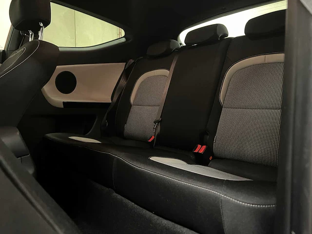 Kia pro_cee'd 1.6 gdi businesline 135pk 2015 (origineel-nl), gn-100-x - afbeelding 17 van  33
